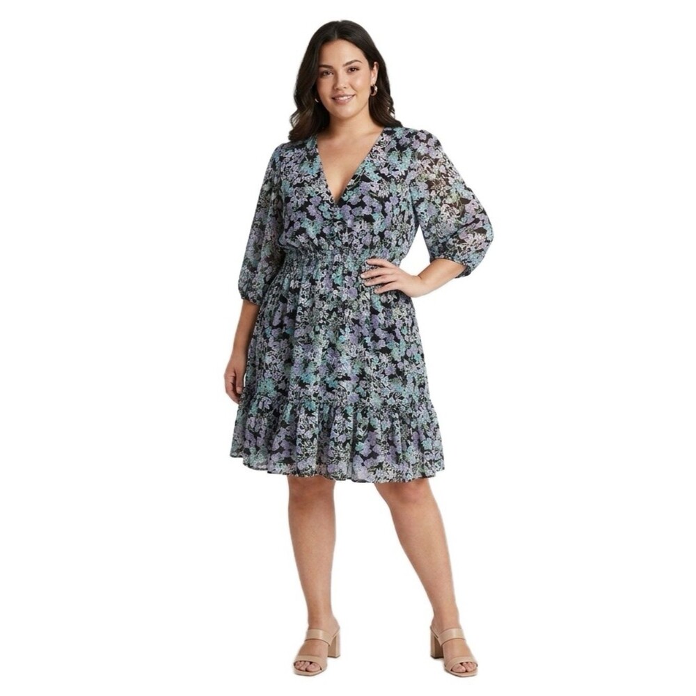 Taylor Floral V-Neck 3/4 Sleeve Smocked Waist Dress